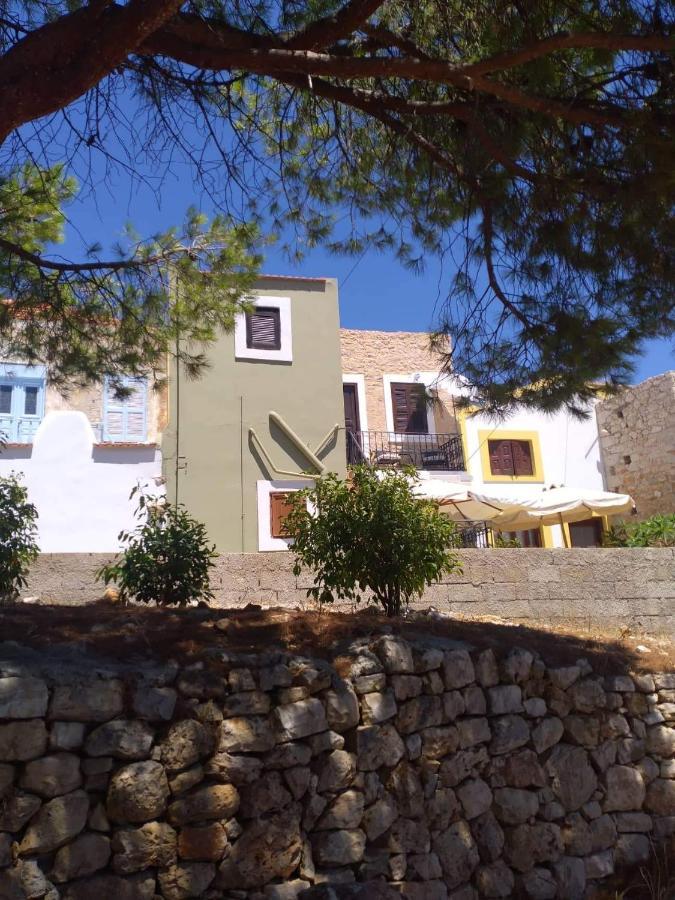 Casa Con Vista Apartments Chalki Town エクステリア 写真